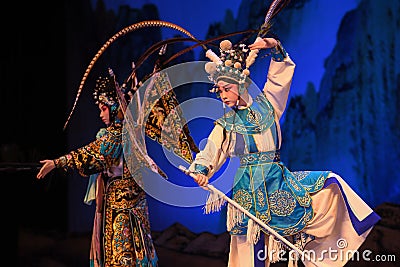 The contest won the pioneer- Beijing Operaâ€œ Women Generals of Yang Familyâ€ Editorial Stock Photo